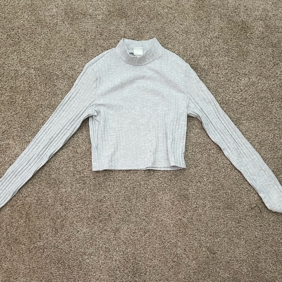 Mock Turtleneck Crop Top - Picture 1 of 2